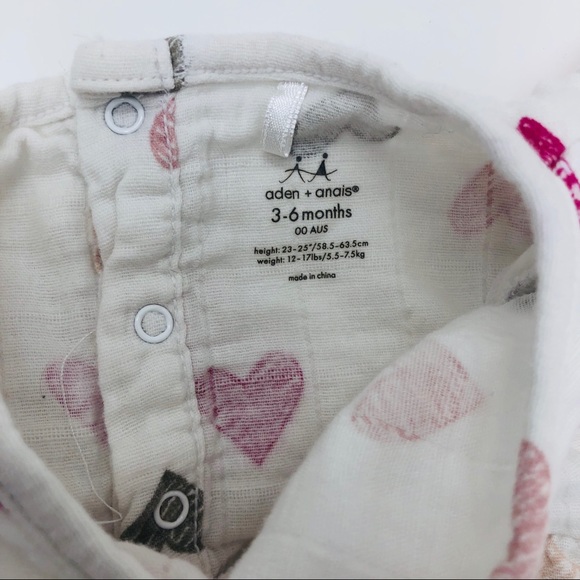 Aden + Anais Flutter Sleeve Romper - Picture 4 of 7